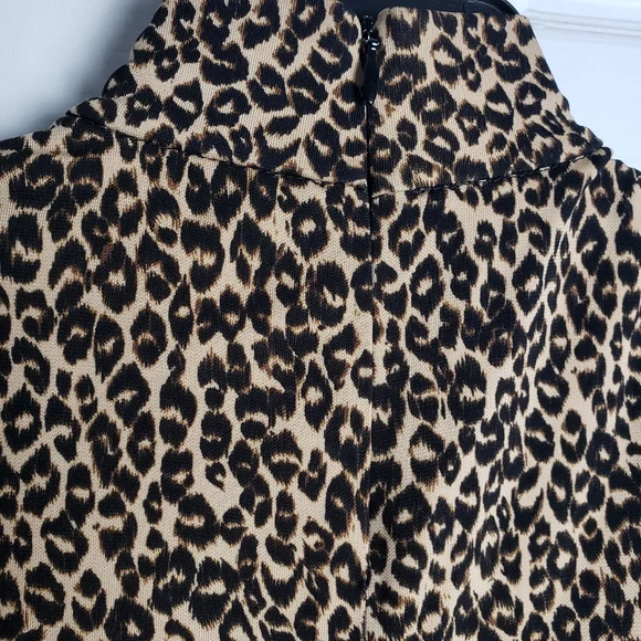 Ann Taylor High Neck Leopard Print Sleeveless Top - Picture 6 of 7